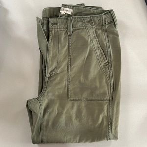 Madewell Tapered Fatigue Military Style Pant, size 28